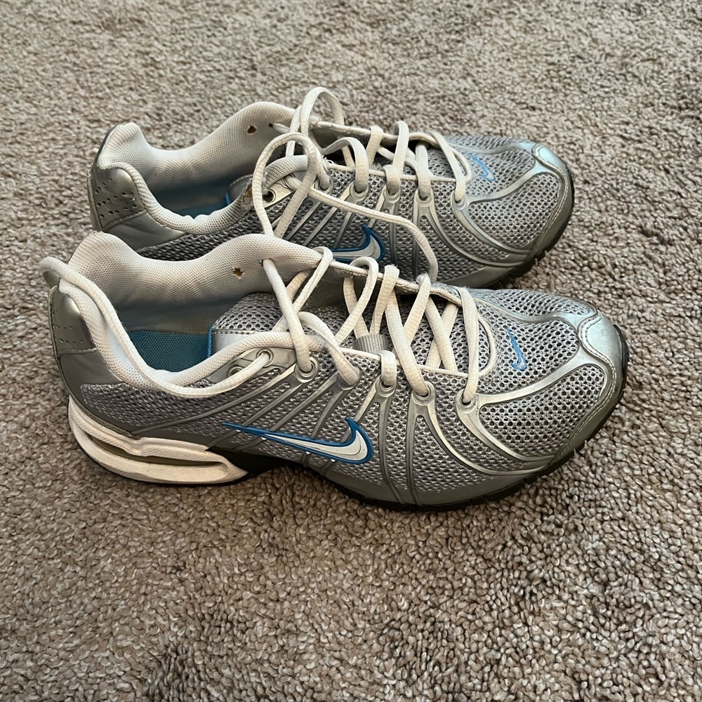 Nike Max Air Sneakers